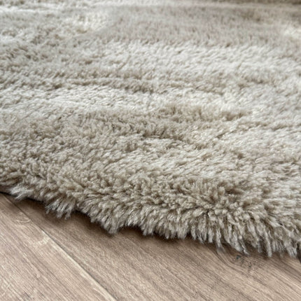 Hoogpolig Organisch vloerkleed Furr Stone bruin - Interieur05 - Vloerkledenloods