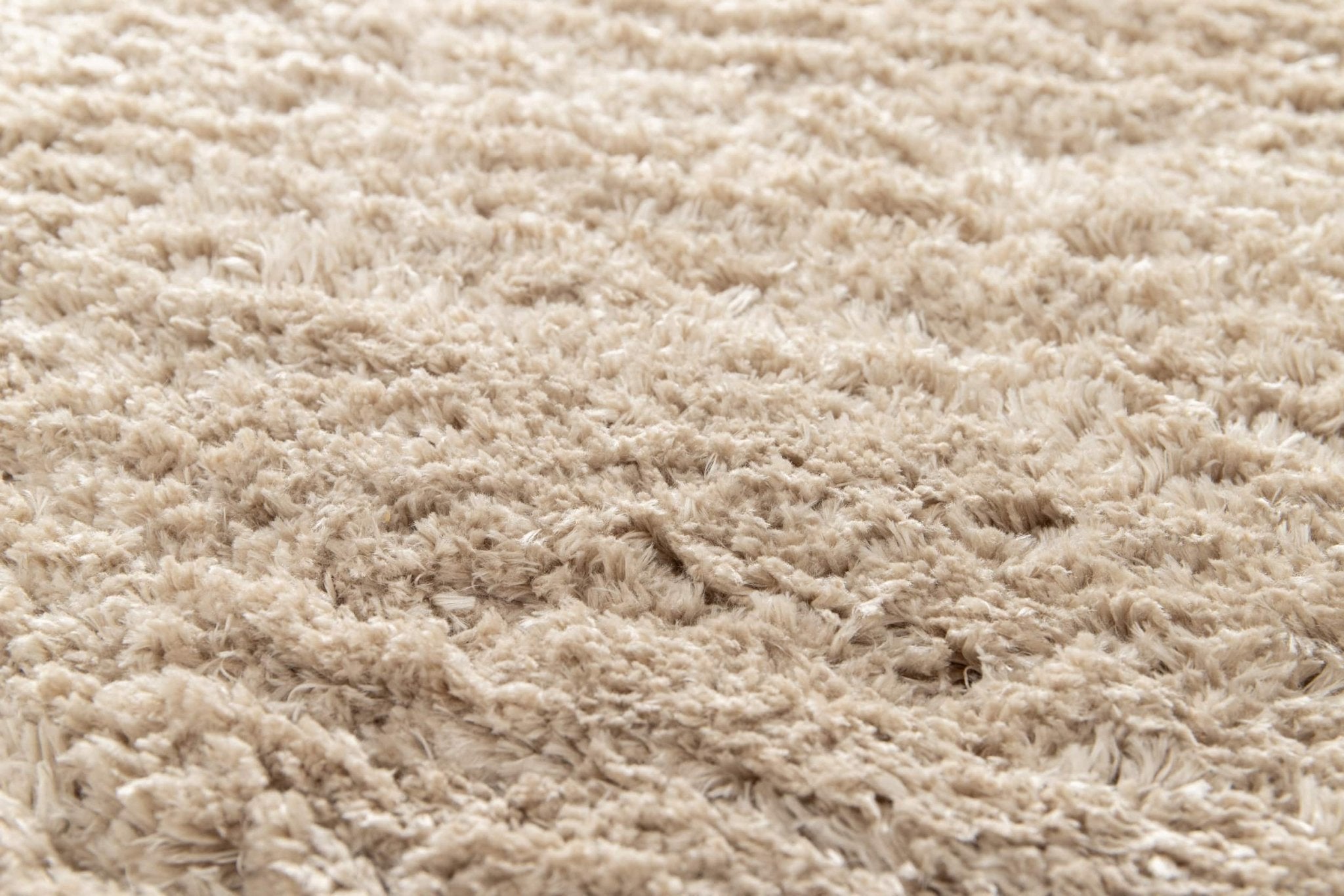 Hoe voorkom je platgelopen plekken in een hoogpolig vloerkleed? - Vloerkledenloods