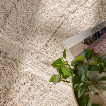 Ted Baker Lambeth hoogpolig vloerkleed rond Jasper Crème - Vloerkledenloods