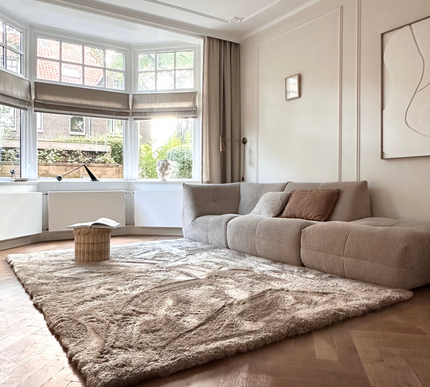 Hoogpolig vloerkleed Odelia stone - Interieur05