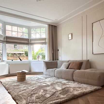 Hoogpolig vloerkleed Odelia stone - Interieur05