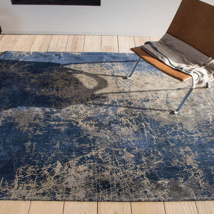 The Mad Men Cracks Collection Abyss Blue 8629 - Louis de Poortere - Vloerkledenloods