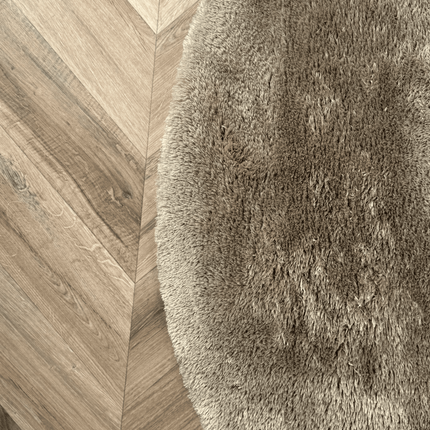 Organisch hoogpolig vloerkleed Odelia bruin/taupe - Interieur05