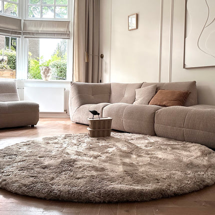 Rond hoogpolig vloerkleed Odelia stone - Interieur05