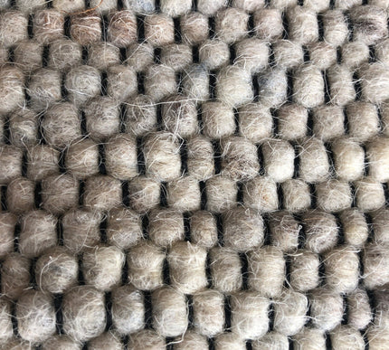 Wollen vloerkleed Basilicaal Black Warp nr.35 Basic Pallio by Brinker