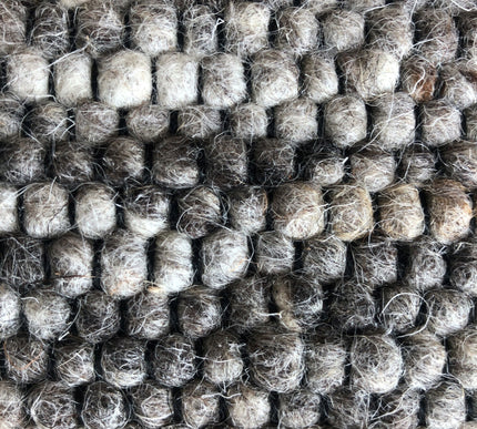 Wollen vloerkleed Basilicaal Black Warp nr.81 Basic Pallio by Brinker