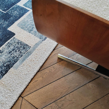 Craft Lucia Collection Ice blue 9355 - Louis de Poortere - Vloerkledenloods