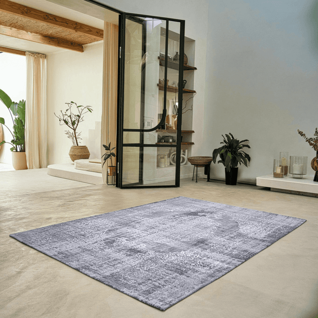 Fading World Kirman Collection Quartz 9376 - Louis de Poortere - Vloerkledenloods