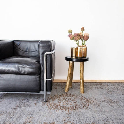Fading World Medallion Collection Grey ebony 8257 - Louis de Poortere - Vloerkledenloods