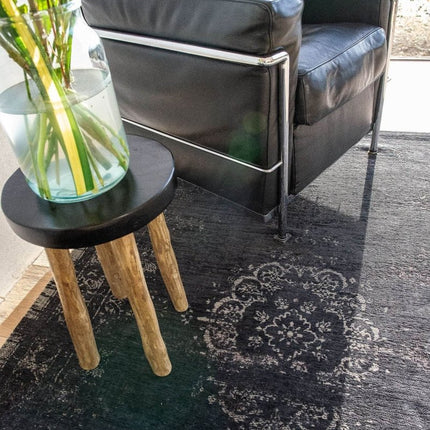 Fading World Medallion Collection Mineral black 8263 - Louis de Poortere - Vloerkledenloods