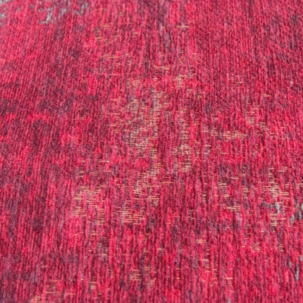 Fading World Medallion Collection Scarlet 8260 - Louis de Poortere - Vloerkledenloods