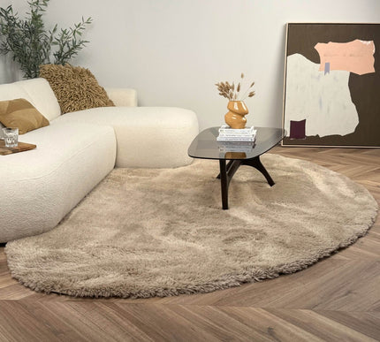 Hoogpolig Organisch vloerkleed Furr Stone bruin - Interieur05 - Vloerkledenloods