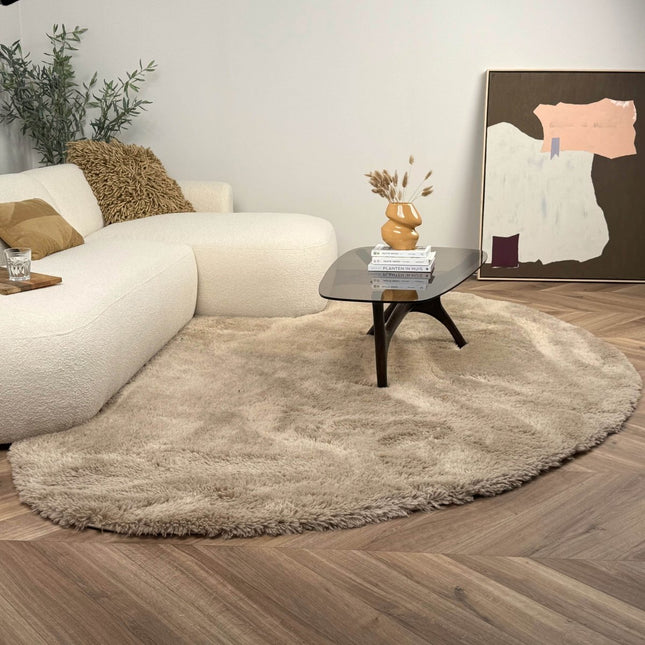 Hoogpolig Organisch vloerkleed Furr Stone bruin - Interieur05 - Vloerkledenloods