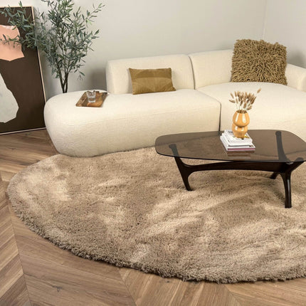 Hoogpolig Organisch vloerkleed Furr Stone bruin - Interieur05 - Vloerkledenloods