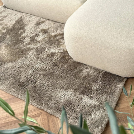 Hoogpolig vloerkleed Odelia stone - Interieur05 - Vloerkledenloods