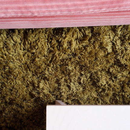 Hoogpolige Vloerkleden - Organisch hoogpolig vloerkleed Pilo olijfgroen polyester - Vloerkledenloods