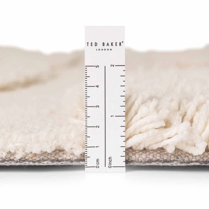 Hoogpolige vloerkleden - Ted Baker Lambeth hoogpolig vloerkleed Jasper Crème - Vloerkledenloods