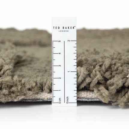 Hoogpolige vloerkleden - Ted Baker Lambeth hoogpolig vloerkleed Jasper Groen - Vloerkledenloods