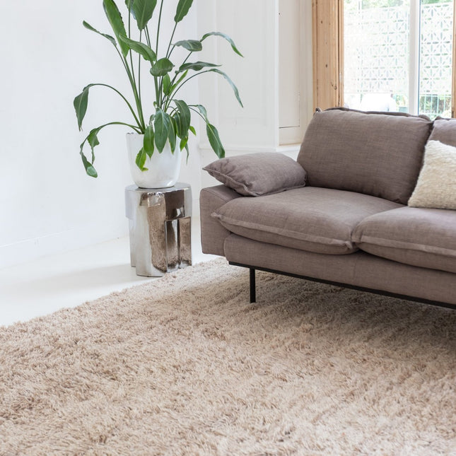 Hoogpolige Vloerkleden - Wollen vloerkleed hoogpolig Raw Wool Lichtbruin Interieur05 - Vloerkledenloods