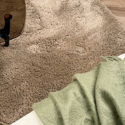 Hoogpolig vloerkleed Furr bruin - Interieur05