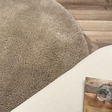 Rond hoogpolig vloerkleed Furr bruin - Interieur05