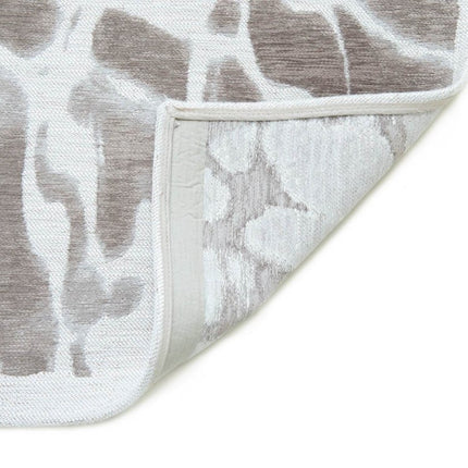 Meditation Swim Collection Grit 9353 - Louis de Poortere - Vloerkledenloods