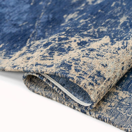 Moderne vloerkleden - In - en outdoor vloerkleed Cracks Abyss Blue 8629 - Louis de Poortere - Vloerkledenloods