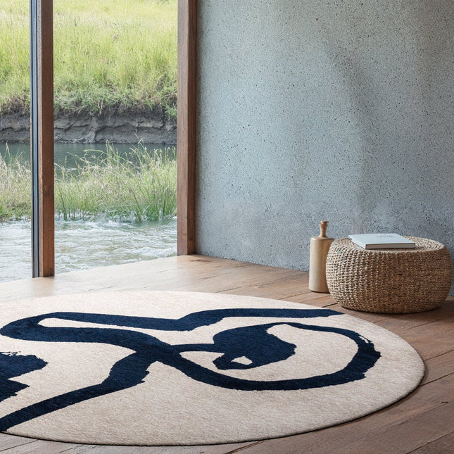 Moderne vloerkleden - Rond vloerkleed Ribbon Sea Ink 9849 - Louis De Poortere - Vloerkledenloods