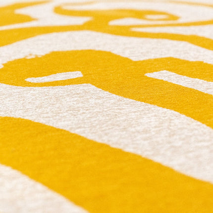 Moderne vloerkleden - Vloerkleed Ribbon Pure Yellow 2084 - Louis De Poortere - Vloerkledenloods