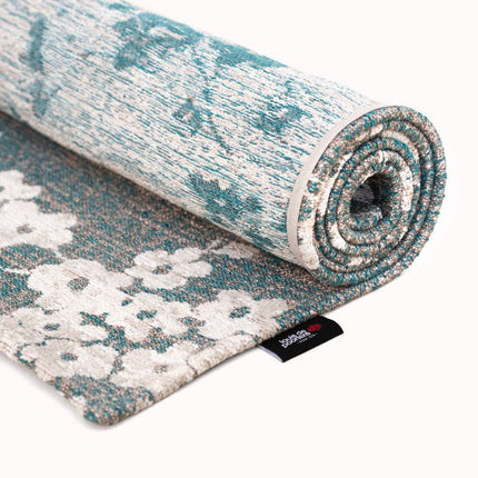 Moderne vloerkleden - Vloerkleed Sakura Lake Blue 9850 - Louis De Poortere - Vloerkledenloods