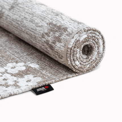 Moderne vloerkleden - Vloerkleed Sakura Morning Mist 9373 - Louis De Poortere - Vloerkledenloods
