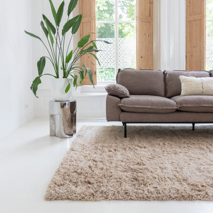 Wollen vloerkleed hoogpolig Raw Wool Lichtbruin Interieur05