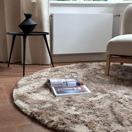 Rond hoogpolig vloerkleed Odelia bruin/taupe - Interieur05 - Vloerkledenloods