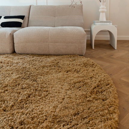 Rond Hoogpolig Vloerkleed Pilo Caramel Polyester Interieur05 - Vloerkledenloods