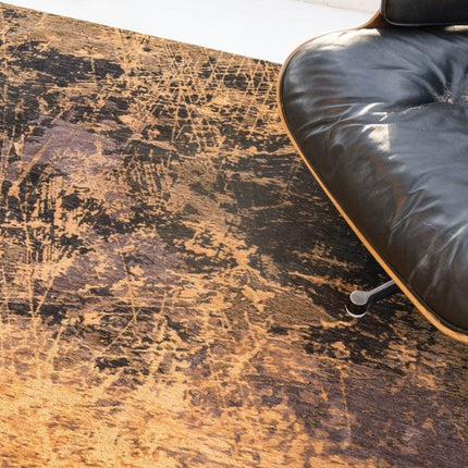 The Mad Men Cracks Collection Deep Mine 8618 - Louis de Poortere - Vloerkledenloods