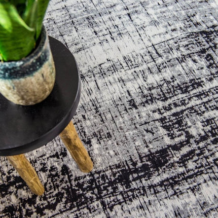 The Mad Men Griff Collection Metro Black & White 8926 - Louis de Poortere - Vloerkledenloods