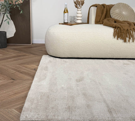 Vloerkleed Felva viscose silk beige - Interieur05 - Vloerkledenloods