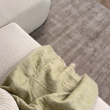 Vloerkleed Felva viscose silk taupe - Interieur05 - Vloerkledenloods