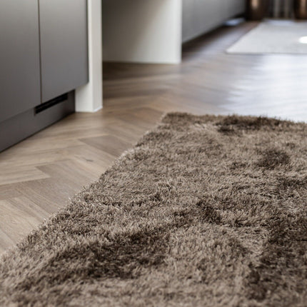 Hoogpolig loper vloerkleed Fender bruin