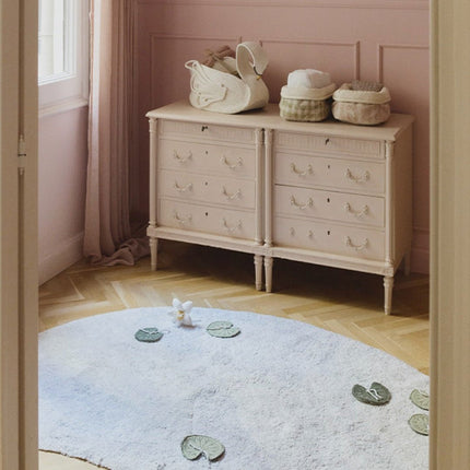 Wasbare vloerkleden - Lorena Canals wasbaar vloerkleed Washable Play Swan Lake - Vloerkledenloods