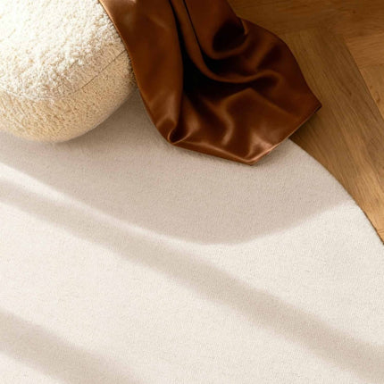 Wollen vloerkleden - Elle Decoration Puristic rond wollen vloerkleed Knots Naturel/Wit - Vloerkledenloods