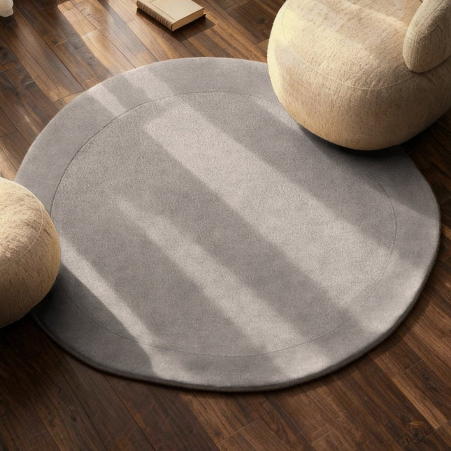Wollen vloerkleden - Villeroy & Boch 1812 wollen vloerkleed organisch rond Kivi Naturel Grijs - Vloerkledenloods